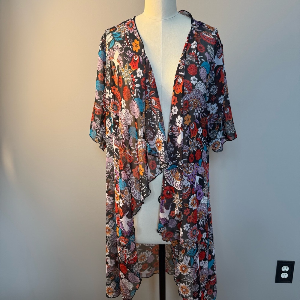 LuLaRoe Kimono Floral Open Front, Small, UGC - Picture 1 of 9